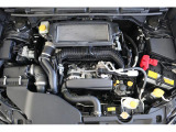 1.8L 水平対向ターボエンジン、レギュラーガソリン仕様です