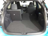 開口部の広いラゲージスペースは、ゴルフバックなどの荷物もラクラク積み込めます。