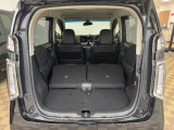 ◆リアシートを使用しない時はこの通り更に広々ラゲッジスペースの出来上がりです、たくさんの荷物が積み込み可能です!