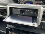 CDやDVDも視聴できますのでドライブが楽しくなりますね。