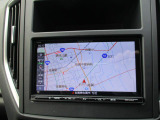 長距離ドライブも安心のナビ付です。