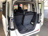 リアシートがあっても、しっかり荷物を積む事ができます。