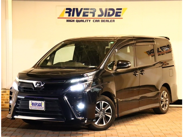 トヨタ ヴォクシー 