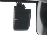 ◆ドライブレコーダー◆映像・音声などを記録する自動車用の装置です。 もしもの事故の際の記録はもちろん、旅行の際の思い出としてドライブの映像を楽しむことができます。