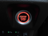 エンジンON/OFFはワンプッシュで可能な「プッシュ式エンジンスタート/ストップスイッチ」です!操作も簡単です♪