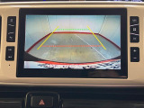 見にくい後方をモニターに映してくれるバックモニター搭載!駐車時にとても便利な機能です♪