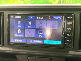 【純正ナビ】人気の純正ナビを装備。オーディオ機能も充実しており、Bluetooth接続すればお持ちのスマホやMP3プレイヤーの音楽を再生可能!毎日の運転がさらに楽しくなります!!