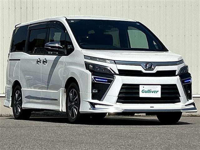 ヴォクシー 2.0 ZS 煌 修復歴無し