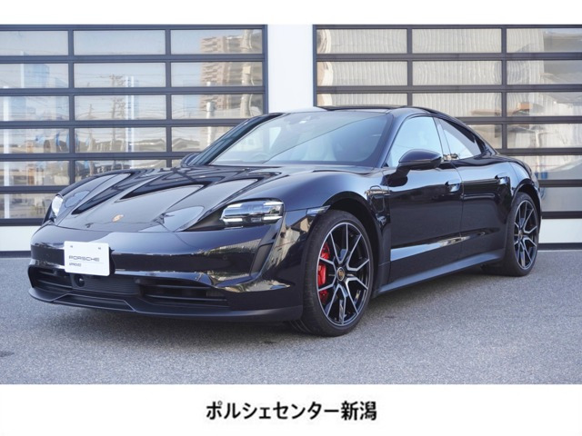 ポルシェ タイカン 