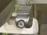 【ドライブレコーダー】ドライブレコーダー装備!走行中はもちろん、あおり運転や事故に遭遇した際、映像で記録し、万一のリスクに備えます。※記録用SDカードはお客様ご自身でご準備いただく必要があります。