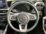 ステアリングも使用感が少なく、きれいな状態となっております♪