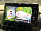 【マルチアラウンドモニター】専用のカメラにより、上から見下ろしたような視点で360度クルマの周囲を確認することができます☆死角部分も確認しやすく、狭い場所での切り返しや駐車もスムーズに行えます。