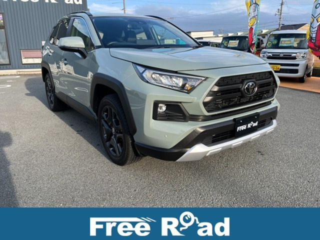 RAV4 2.0 アドベンチャー 4WD 