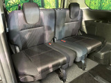 3列目シートはもちろん状態良好☆大人でもゆったりと座って頂けますので、大人数でのお出かけもラクラクです♪ご家族で、気の知れた仲間で、ドライブに行くのが楽しみですね♪