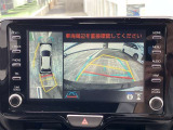 【全周囲モニター】フロント+サイド+バックにカメラが装着されています。車庫入れが苦手な方もこれがあれば安心ですね。