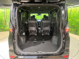 普段のお買い物や通勤、送迎等に十分な荷室スペースを確保しております。セカンドシートを倒すと、大きな荷物の積載も可能です♪