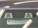 【スズキ セーフティサポート】走行中に前方の車両等を認識し、衝突しそうな時は警報とブレーキで衝突回避と被害軽減をアシスト。より安全にドライブをお楽しみいただけます。
