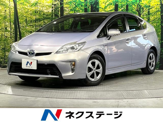 トヨタ プリウス 