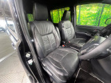運転席シート廻りは使用感も少なく、良好な状態となっています。丁寧に使われていたことがよくわかりますね。