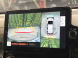 【パノラミックビューモニター】専用のカメラにより、上から見下ろしたような視点で360度クルマの周囲を確認することができます☆死角部分も確認しやすく、狭い場所での切り返しや駐車もスムーズに行えます。