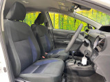 運転席シート廻りは使用感も少なく、良好な状態となっています。前オーナー様が丁寧に使っていたことがよくわかりますね。