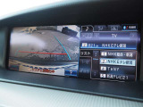メーカー純正HDDナビ搭載!CD、DVD、ミュージックサーバー、USB、AUX、BT接続、地デジの視聴も可能です!バックモニター付きで駐車も楽々♪
