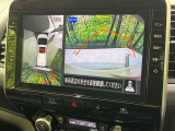 【アラウンドビューモニター】専用のカメラにより、上から見下ろしたような視点で360度クルマの周囲を確認することができます☆死角部分も確認しやすく、狭い場所での切り返しや駐車もスムーズに行えます。