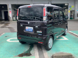 車両右斜め後ろからです!