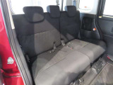 ゆとりある広々とした車内空間は、ドライブを始め買い物やレジャーなど、幅広く活躍します。一人でもみんなとでもお出かけを楽しみましょう!