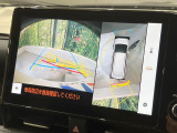 【全周囲カメラ】専用のカメラにより、上から見下ろしたような視点で360度クルマの周囲を確認することができます☆死角部分も確認しやすく、狭い場所での切り返しや駐車もスムーズに行えます。