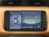 全周囲モニター付いています。駐車時の不安を和らげます。