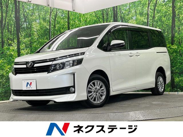 トヨタ ヴォクシー 