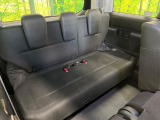 3列目シートはもちろん状態良好☆大人でもゆったりと座って頂けますので、大人数でのお出かけもラクラクです♪ご家族で、気の知れた仲間で、ドライブに行くのが楽しみですね♪