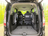 普段のお買い物や通勤、送迎等に十分な荷室スペースを確保しております。セカンドシートを倒すと、大きな荷物の積載も可能です♪