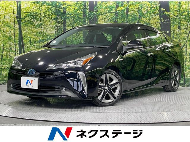 トヨタ プリウス 