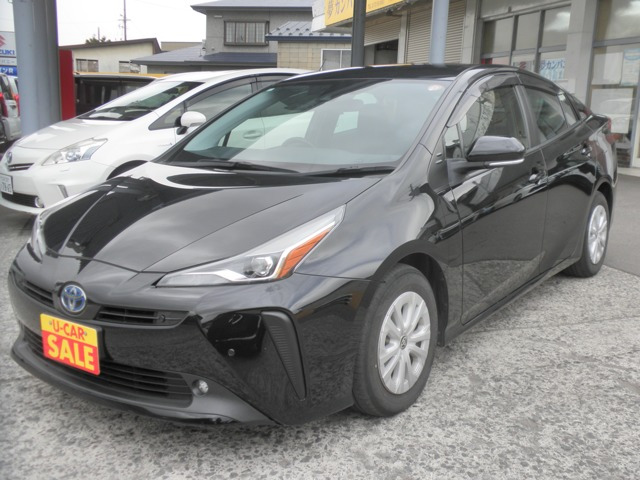 トヨタ プリウス 