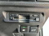 ETC車載器付きです。高速道路の料金所もスムーズに通過できます。