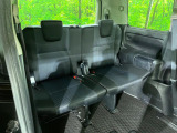 3列目シートはもちろん状態良好☆大人でもゆったりと座って頂けますので、大人数でのお出かけもラクラクです♪ご家族で、気の知れた仲間で、ドライブに行くのが楽しみですね♪