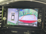 【アラウンドビューモニター】専用のカメラにより、上から見下ろしたような視点で360度クルマの周囲を確認することができます☆死角部分も確認しやすく、狭い場所での切り返しや駐車もスムーズに行えます。
