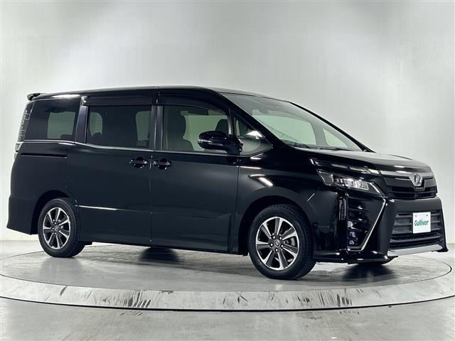 トヨタ ヴォクシー 