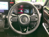 【純正革巻きステアリング】上質な革を使用することで、手にしっかり馴染みとても運転しやすいハンドルです♪