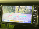 【バックカメラ】駐車時に後方がリアルタイム映像で確認できます。大型商業施設や立体駐車場での駐車時や、夜間のバック時に大活躍!運転スキルに関わらず、今や必須となった装備のひとつです!