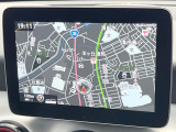●純正ナビ:一体感のあるナビは、高級感ある車内を演出してくれます。オーディオ機能も充実しておりますので、運転もより楽しめます♪