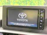 【純正ナビ】人気の純正ナビを装備しております。ナビの使いやすさはもちろん、オーディオ機能も充実!キャンプや旅行はもちろん、通勤や買い物など普段のドライブも楽しくなるはず♪