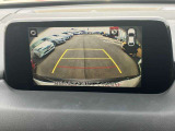 【バックカメラ】駐車時に後方確認もできますので、大きなお車が不安なお客様でも安心してお乗り頂けます。