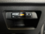 有料道路のレーン通過に便利なETC2.0車載器を装着しています。ご利用にはセットアップが必要となります。