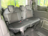 3列目シートはもちろん状態良好☆大人でもゆったりと座って頂けますので、大人数でのお出かけもラクラクです♪ご家族で、気の知れた仲間で、ドライブに行くのが楽しみですね♪
