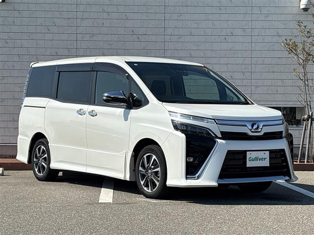 トヨタ ヴォクシー 