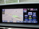 レクサス純正HDDナビを装備しています。