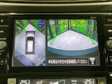 【アラウンドビューモニター】専用のカメラにより、上から見下ろしたような視点で360度クルマの周囲を確認することができます☆死角部分も確認しやすく、狭い場所での切り返しや駐車もスムーズに行えます。